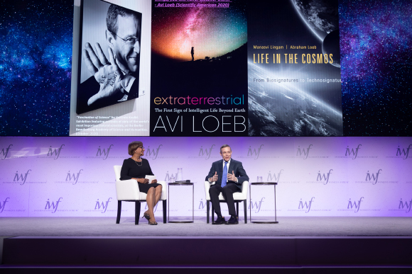 לייב מתראיין בוועידת המנהיגות