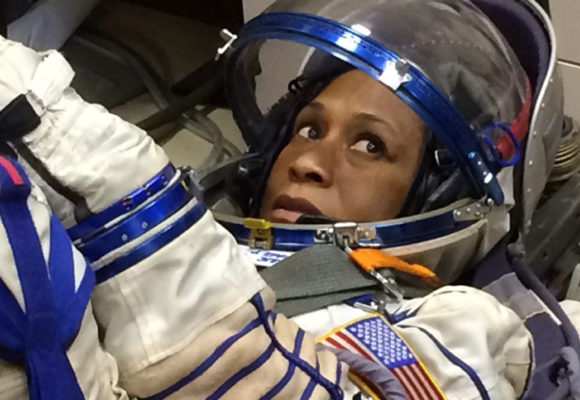 טענות משפחתיות על גזענות בנאס"א. ג'ינט אפס באימונים לקראת המשימה בתחנת החלל | צילום: טוויטר