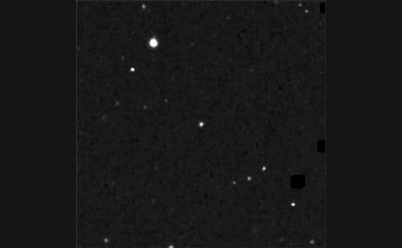 "דבר כזה לא ראיתי מעולם!" עננה של אבק ושברים מושלכים במהירות מהאסטרואיד בעקבות ההתנגשות, כפי שנראה מישראל | ערן אופק ודוד פולישוק, מכון ויצמן למדע