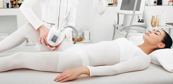 עיסויים נגד צלוליט | מקור: Peakstock / Science Photo Library