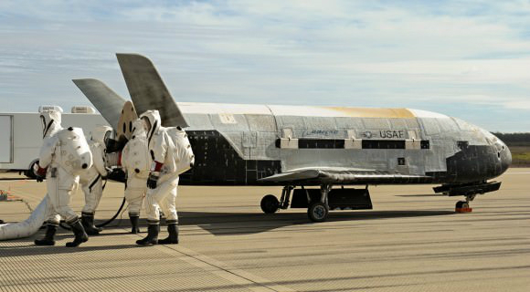 מערכת נחיתה בהשראת החיקוי הרוסי של המעבורת האמריקאית. מטוס החלל הצבאי X-37B | צילום: בואינג