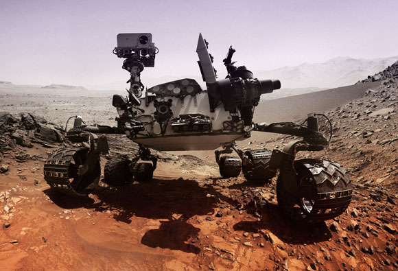 צעדים ראשונים בדרך להפקת חומרים על מאדים. רכב המאדים קיוריוסיטי בוחן את השטח | צילום: נאס"א
