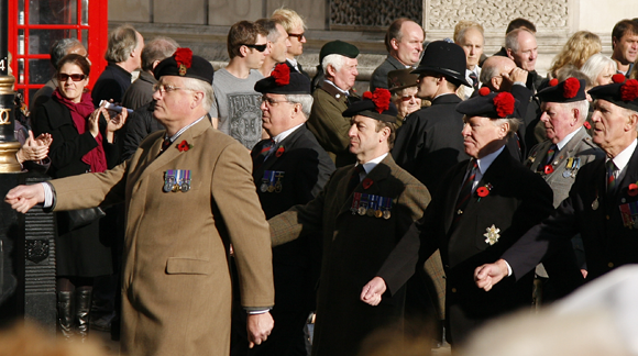 מצעד יום הזיכרון בלונדון, בריטניה, 2011 | Shutterstock, Bikeworldtravel