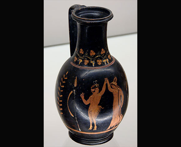 [תמונת כד יווני:] כבר ביוון העתיקה נהגו להקיש באצבעותיהם | צילום: מוויקיפדיה, נחלת הכלל