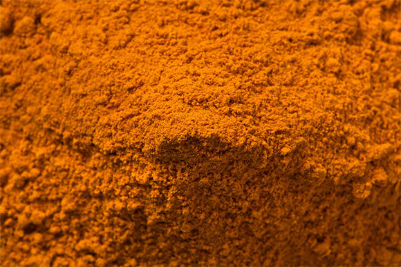 אבקה בצבע כתום | Snowbelle, Shutterstock