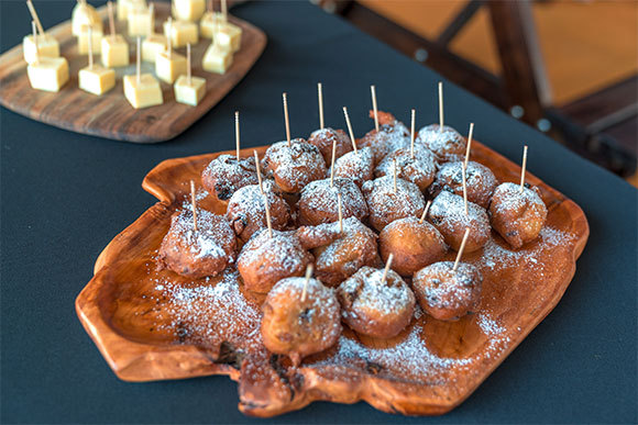 Olibollen סופגניות הולנדיות | צילום: Square Box Photos, Shutterstock