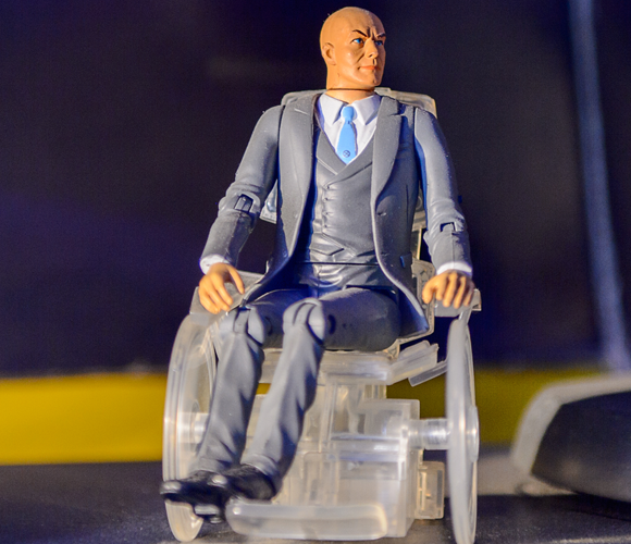 בובה של פרופסור צ'ארלס אקסבייר | צילום: Shutterstock