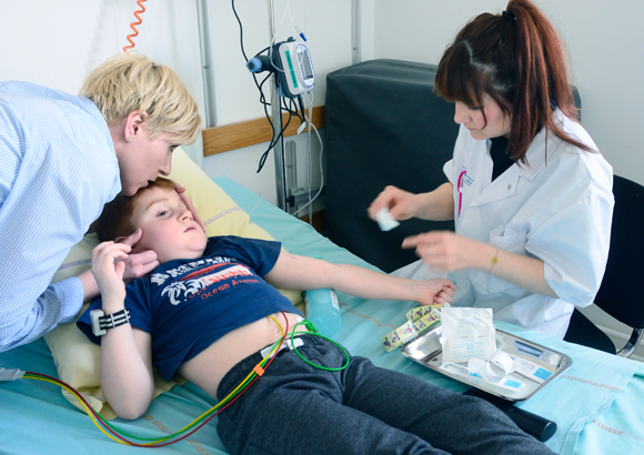 הטכנולוגיה של ריפוי גני לא התקדמה כמצופה, אולי השימוש בקריספר יביא לפריצת דרך. טיפול גני בילד | צילום: Shutterstock