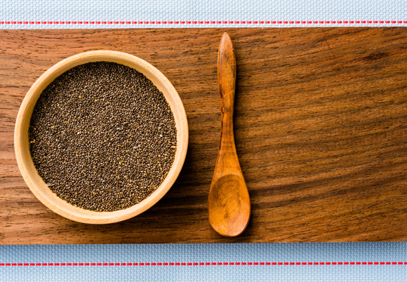 לא מזון-על אלא פשוט מזון עשיר באומגה-3, כמו מאכלים רבים אחרים. זרעי צ'יה | צילום: Shutterstock