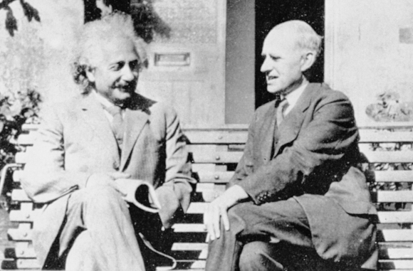 האורות מתעקלים בשמיים, הכוכבים אינם במקום שבו הם נראים לנו | דיווח ב"ניו יורק טיימס" על פריצת הדרך המדעית