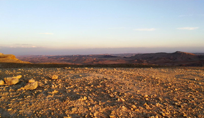 אזור הניסוי במכתש רמון | צילום: Barry Bishop, פורום החלל האוסטרי