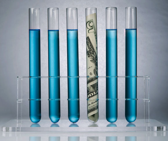 מבחנה עם שטר בתוכה