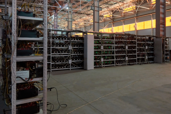 חווה לכריית מטבעות דיגיטליים ברוסיה | צילום: Shutterstock