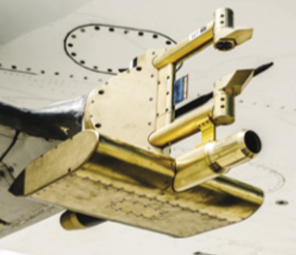 מוני חלקיקים על הכנף