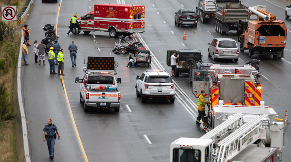 זירת תאונה במדינת וושינגטון, ארה"ב | צילום: VDB Photos, Shutterstock