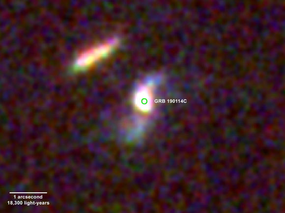 דעיכה איטית. ה-afterglow שצילם טלסקופ האבל כמה שבועות לאחר ההתפרצות של 14 בינואר | צילום: NASA, ESA, and V. Acciari et al. 2019