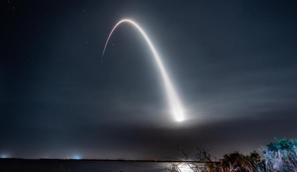 טיל השיגור מספק לחללית את המהירות הראשונית. שיגור "בראשית" מפלורידה ב-22 בפברואר | צילום: SpaceIL