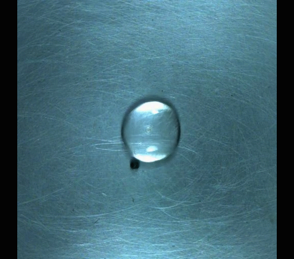 טיפות מים ואלכוהול בטמפרטורה של 250 מעלות צלסיוס | מתוך המאמר F. Pacheco-Vázquez et al,. 2021