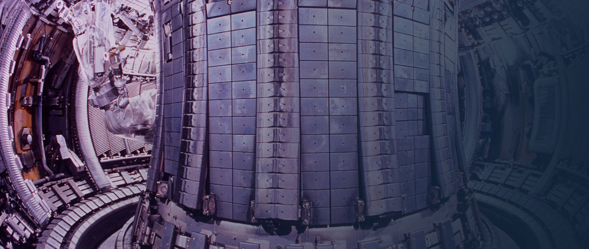 האתגר: לשמור על פלזמה לוהטת בצפיפות גבוהה. מערכת טוקומק מבפנים | צילום: Science Photo Library