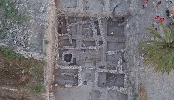 מה אכלו תושבי מגידו במאה ה-15 לפני הספירה? החפירה הארכיאולוגית במגידו, באזור בו נקברו חלק מהאנשים שנבדקו במחקר | © The Megiddo Expedition