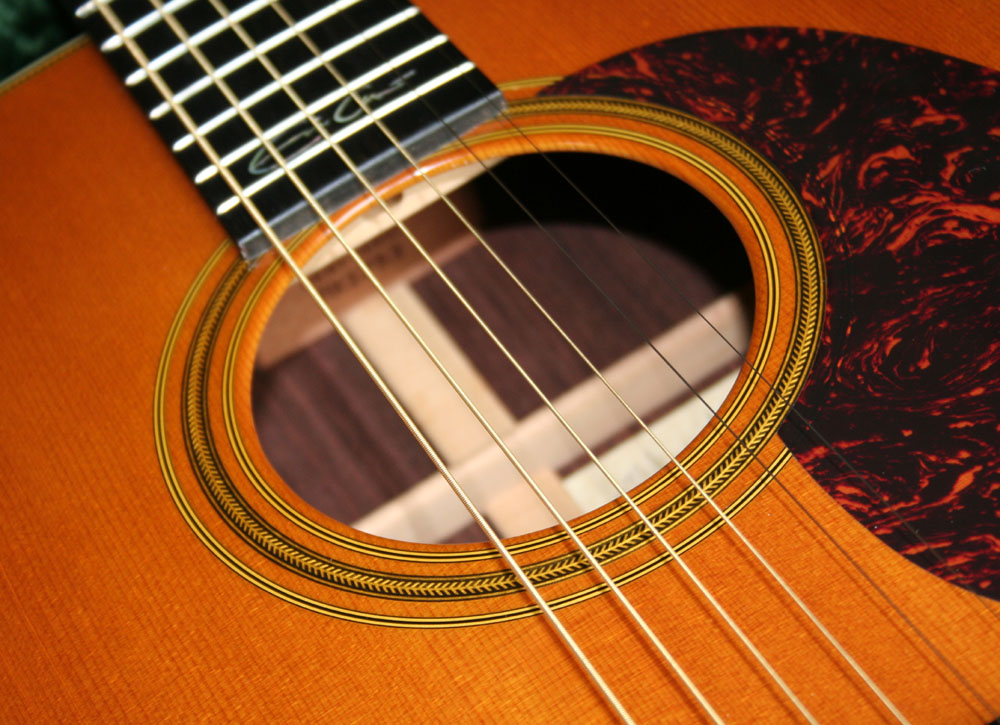 תיבת תהודה של גיטרה אקוסטית
