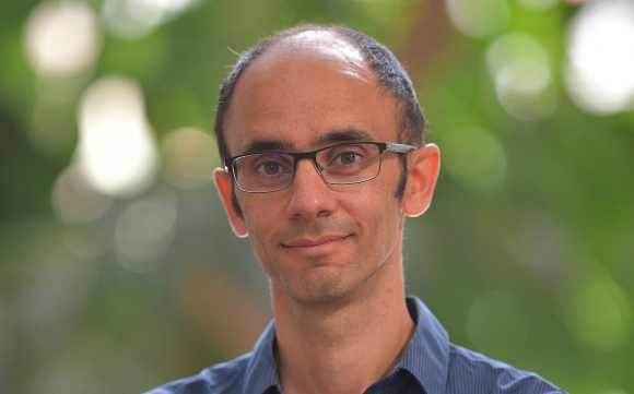 המחקר מקרב אותנו לתשובות על השאלות של שזירת עצמים גדולים ומציע גם יישומים מעשיים. ד"ר שלומי קוטלר | צילום: ברונו שרביט