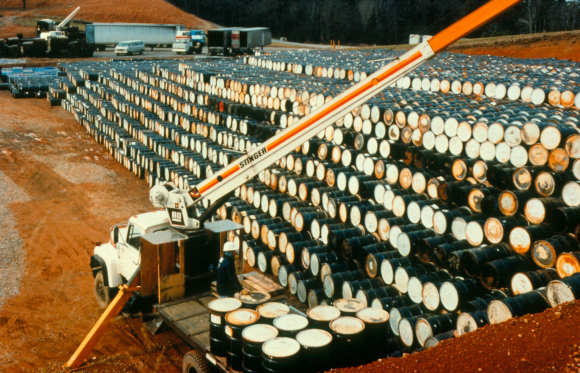 ​Lagerung von Atommüll im Y-12-Komplex in Oak Ridge, Tennessee | Foto: U.S. SCIENCE PHOTO LIBRARY / DEPT. OF ENERGY