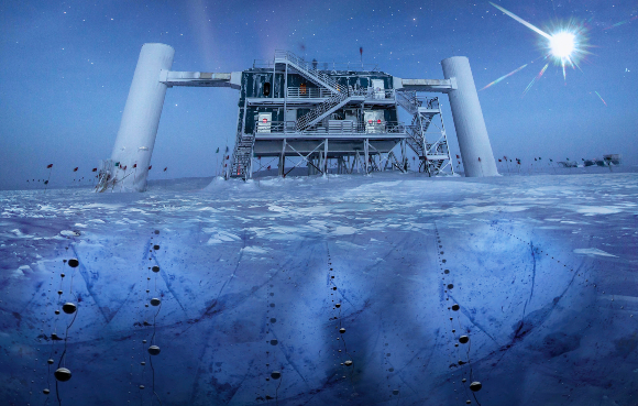 איור: גלאי הנייטרינו IceCube באנטארקטיקה, spl