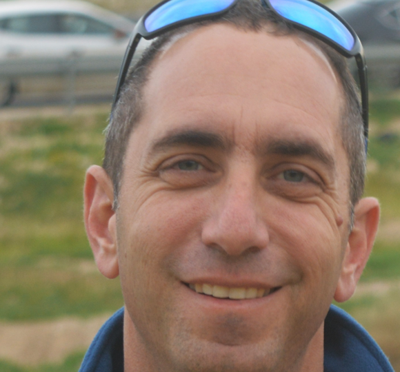 "הראינו תקשורת בין תאים ופעילות עצבית המתווכת על ידי סינפסות בשלב מוקדם מאוד של ההתפתחות – ואפילו מחוץ למוח". ד"ר מתן גולן