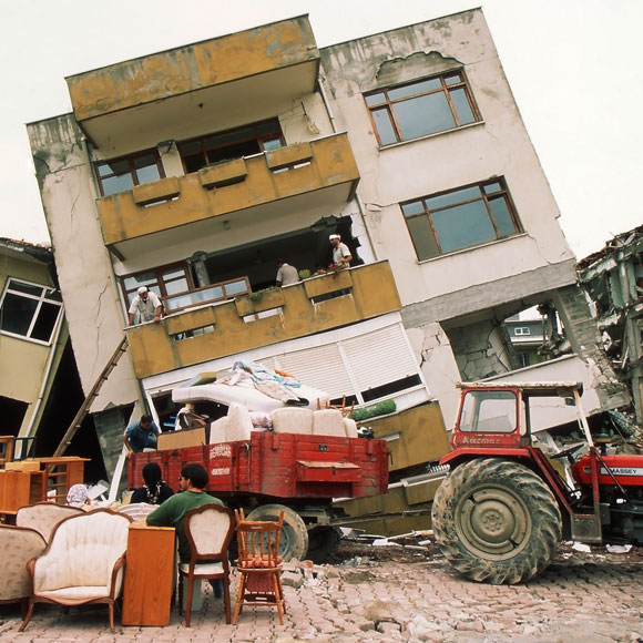 רעידת אדמה חזקה בטורקיה, 1999