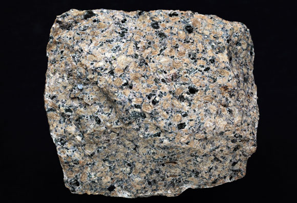 החוקרים התמקדו בסלע הדיוריט, הדומה באופיו לגרניט אך בעל קצב בלייה גבוה במיוחד | SPL, Dirk Wiersma