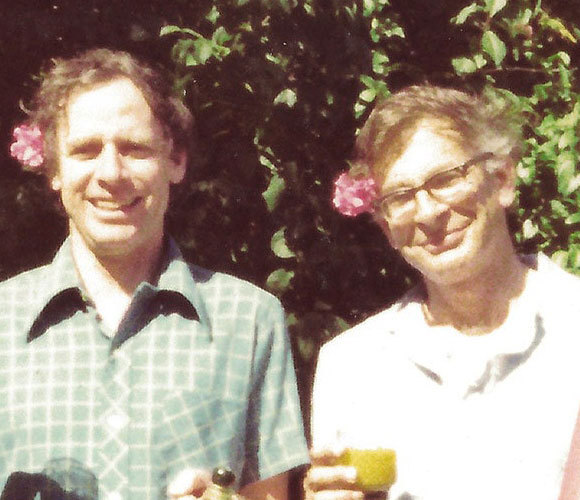 כהנמן (מימין) וטברסקי בשנות ה-70, בתקופת המחקר שהוביל למאמר | מקור: ברברה טברסקי