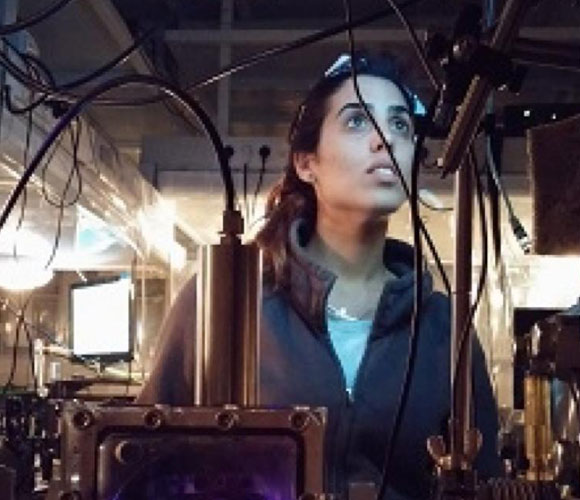 מידע חדש ומפתיע על התהליך שבו האלקטרון עוזב את המולקולה. איילת ג'ולי אוזן | צילום: מעבדת דודוביץ', מכון ויצמן למדע