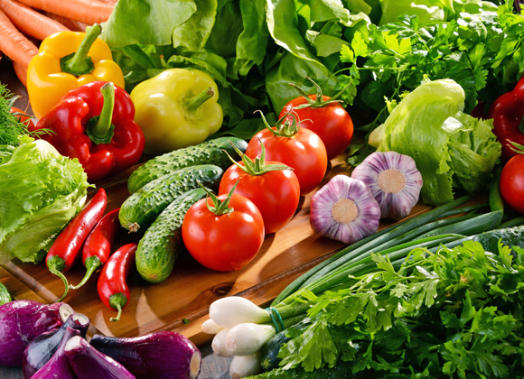 ההמלצה העיקרית: לאכול הרבה יותר מהצומח והרבה פחות מהחי. מגוון ירקות | צילום המחשה: Shutterstock