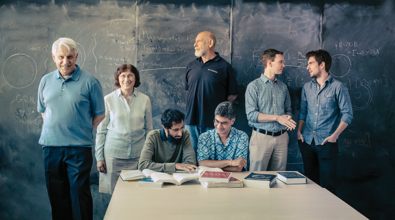 תמונת תיאורטיקנים של מיתרים מאוניברסיטת סטנפורד, סטנפורד, קליפורניה. קרדיט: טימות'י ארצ'יבלד | Scientific American